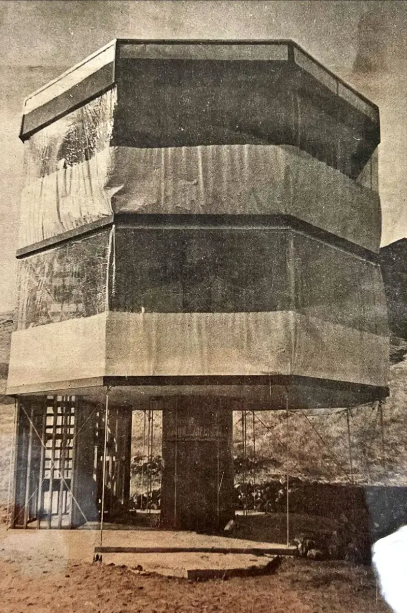 A scanned image of the finished hydraulic house.