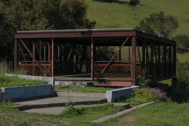 Main image of the Bridge House.