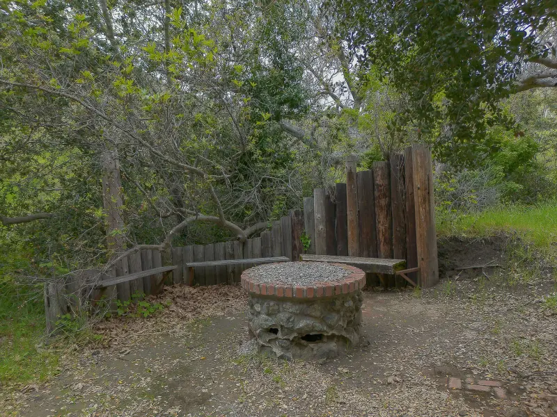 Main image of the BBQ Pit.