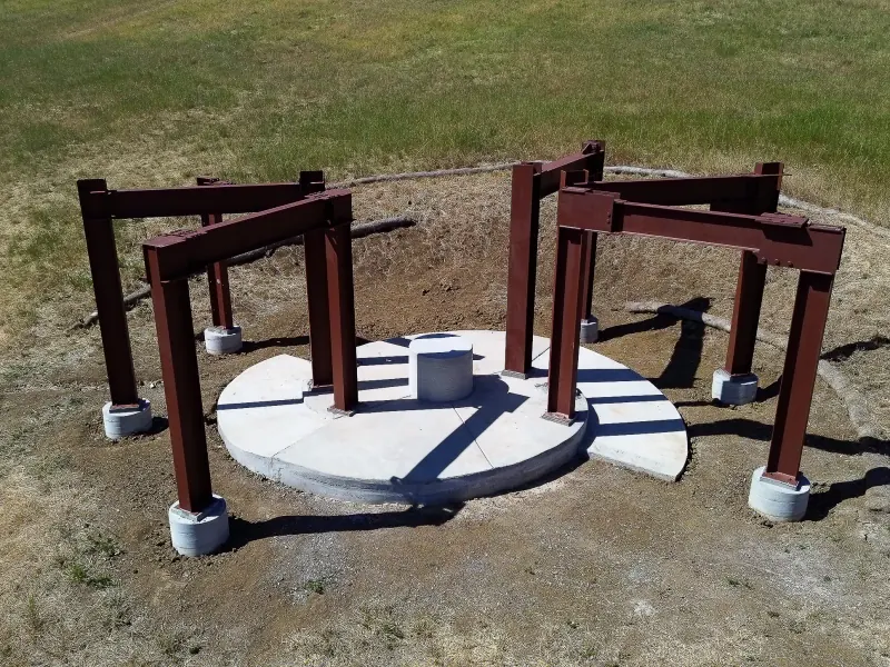 Moment Monument