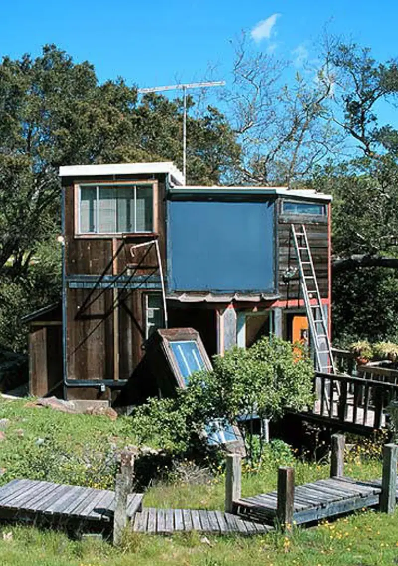Modular house in its most prime form, picture seen from the back with extended landscaping.